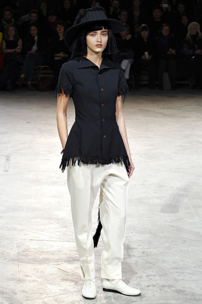Yohji Yamamoto 2013秋冬流行發布