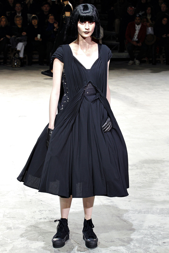 Yohji Yamamoto 2013秋冬流行發布