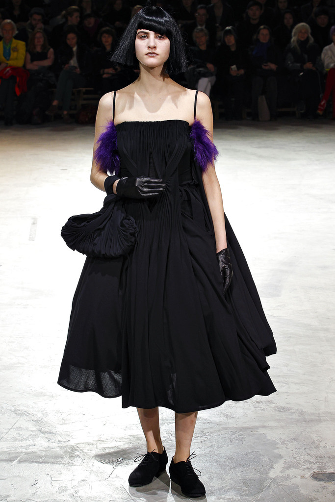 Yohji Yamamoto 2013秋冬流行發布