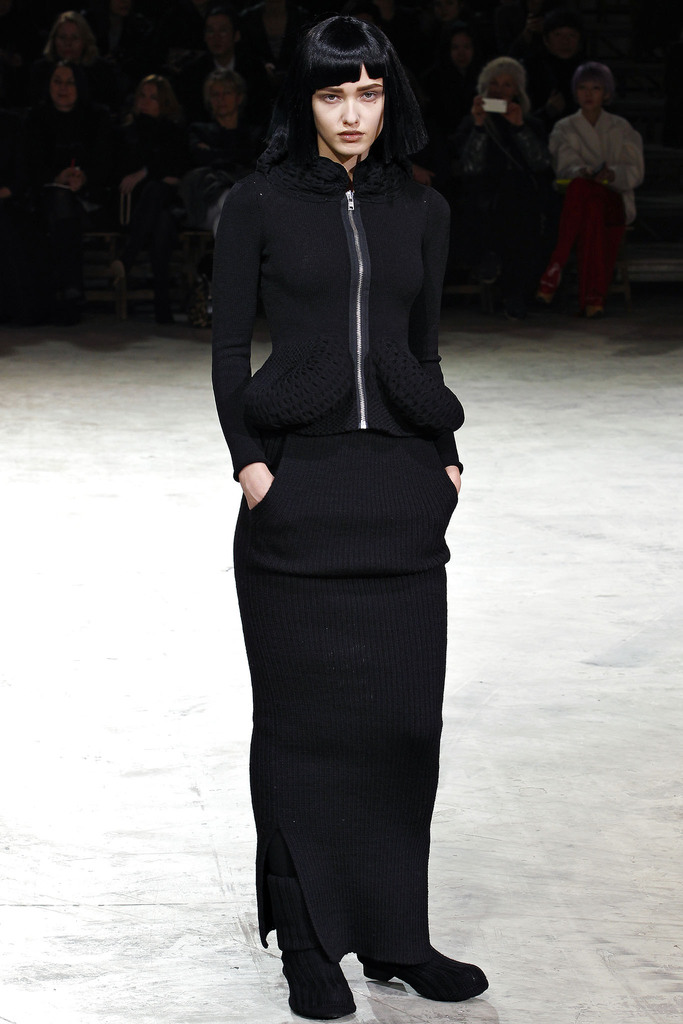 Yohji Yamamoto 2013秋冬流行發布