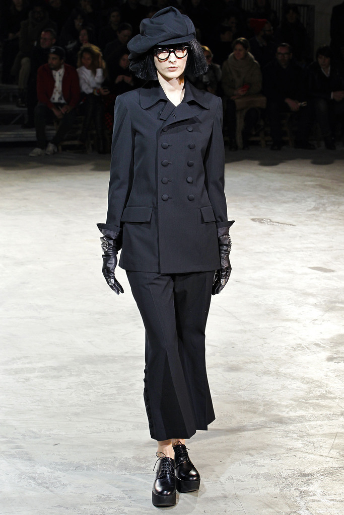 Yohji Yamamoto 2013秋冬流行發布