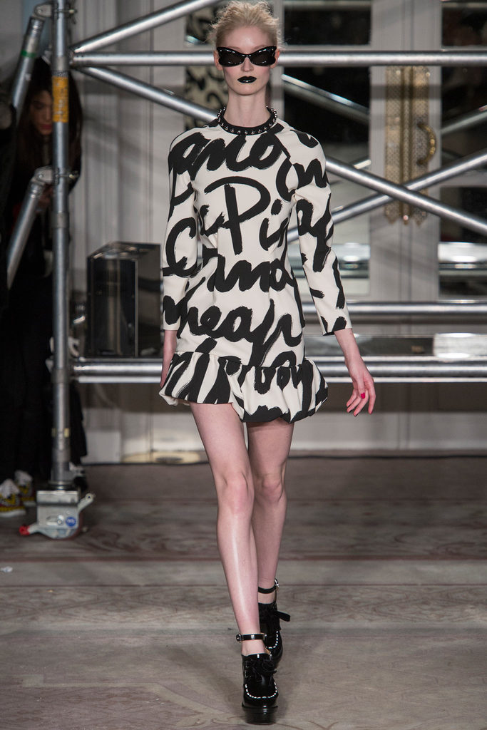 Moschino Cheap And Chic 2013秋冬流行發(fā)布