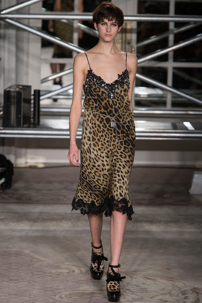 Moschino Cheap And Chic 2013秋冬流行發布