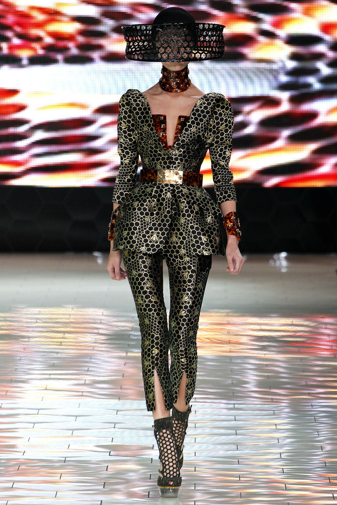 Alexander McQueen 2013春夏流行發布