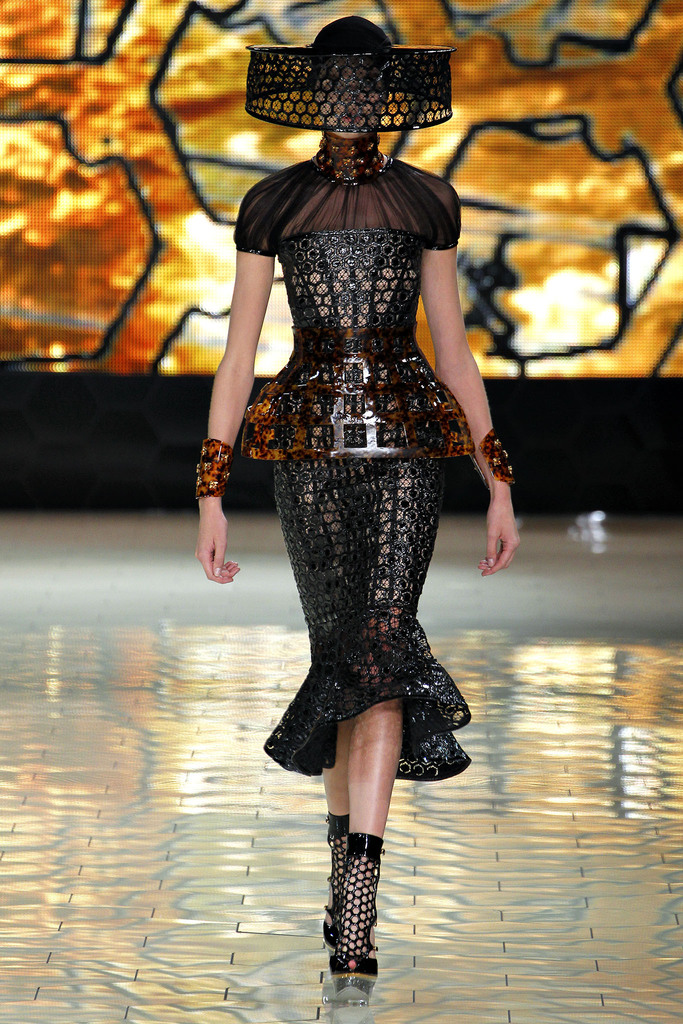 Alexander McQueen 2013春夏流行發(fā)布