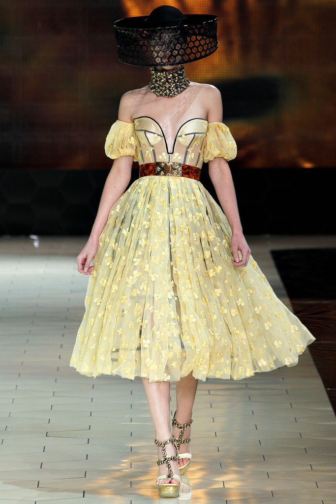 Alexander McQueen 2013春夏流行發布