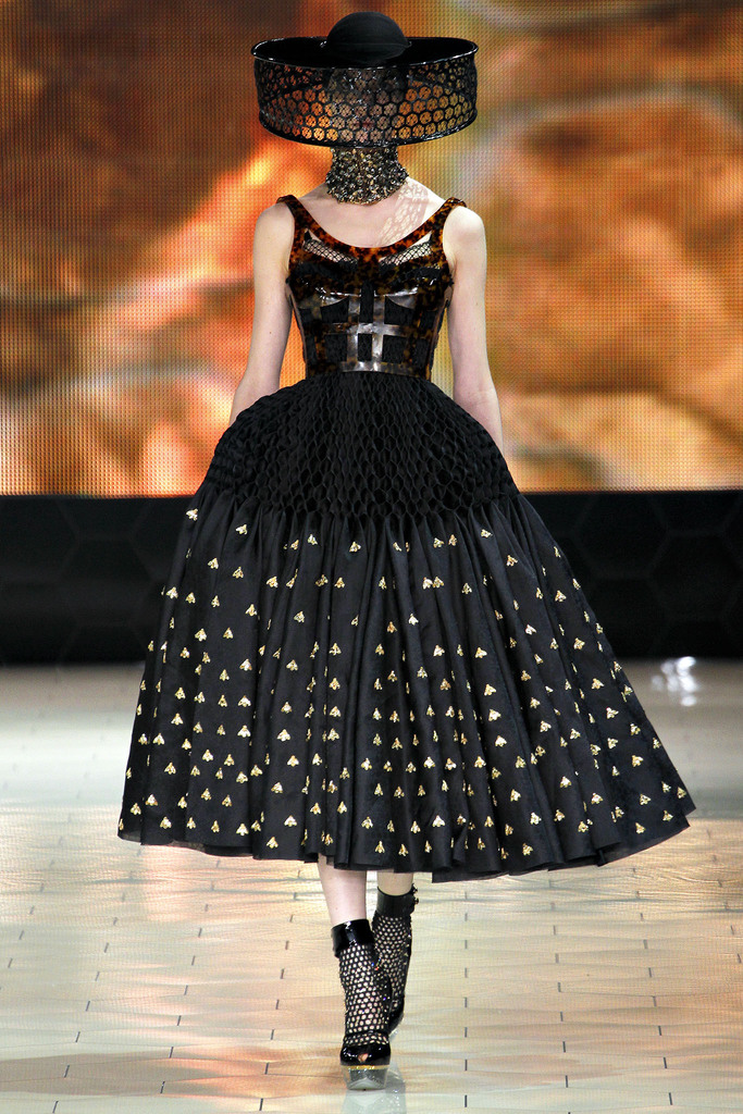 Alexander McQueen 2013春夏流行發布
