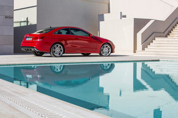 奔馳發布2014款 E-Class Coupe 官方圖片